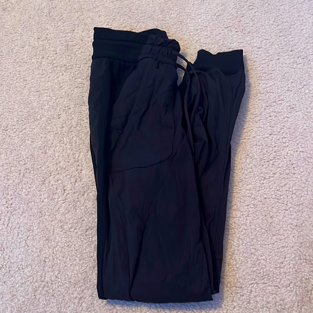 Lululemon black joggers, not sold anymore, true to size, size 0